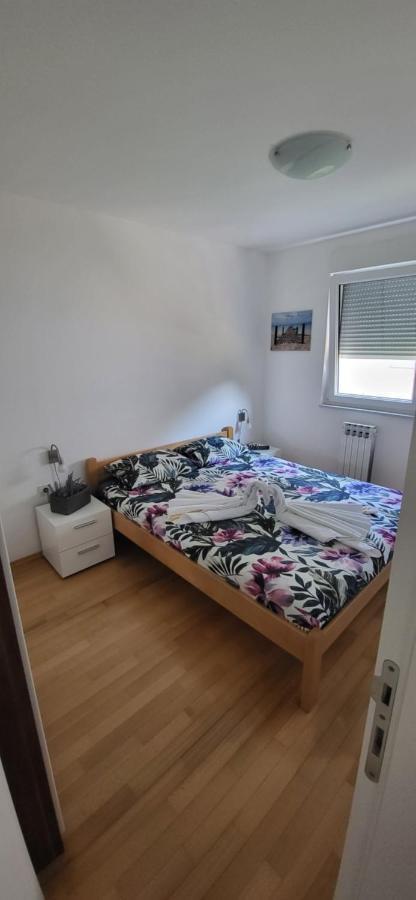 Apartment Summer Dream Punat Exterior photo
